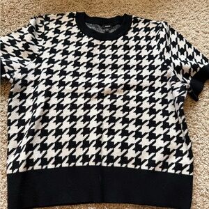 Express Black and White Houndstooth Sweater